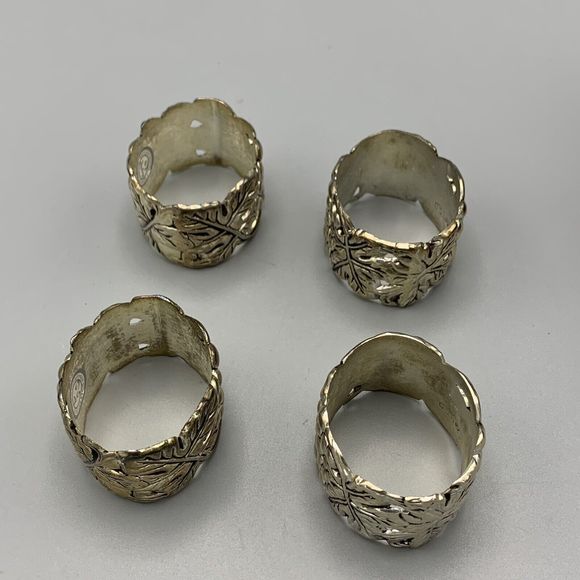 Vtg Silver Treasures by Godinger Grape Cluster 4 Napkin Rings in Box Silverplate - Picture 12 of 16